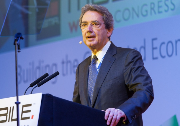 Cda Telecom: su scorporo rete e TI Media bocche cucite