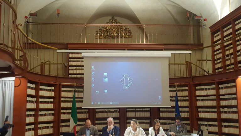 Italia a velocità Gigabit: fibra in aumento ma la domanda non decolla
