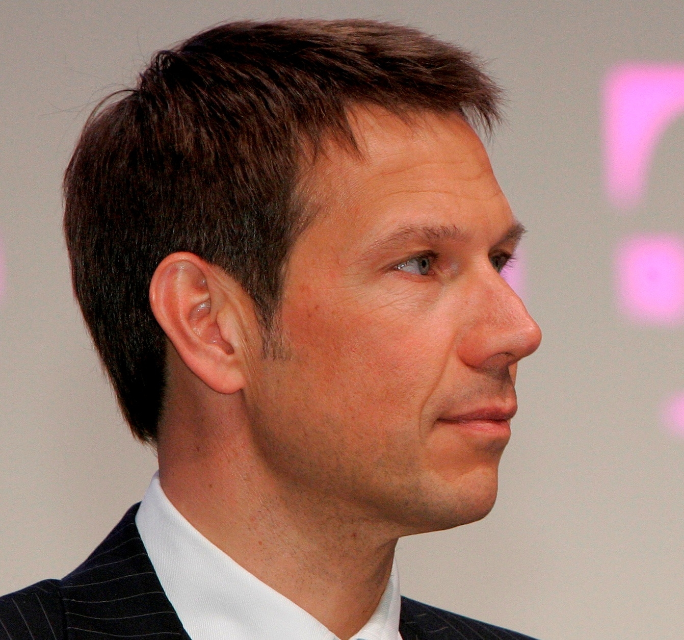 Obermann: “La sfida Gigabit society”