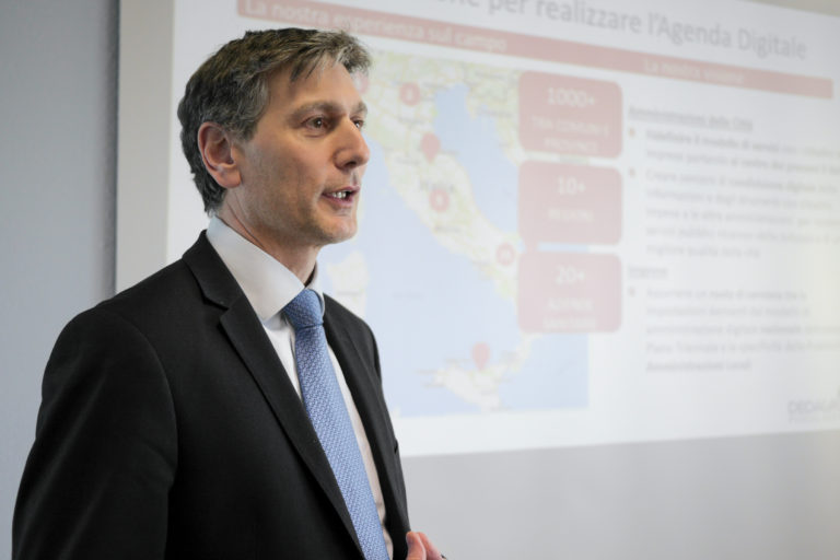 Modello Industria 4.0 per la PA. Meloni: “Così si realizza la Data Driven Administration”
