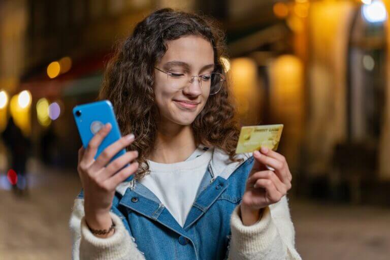 Queste sono le migliori carte prepagate per minorenni