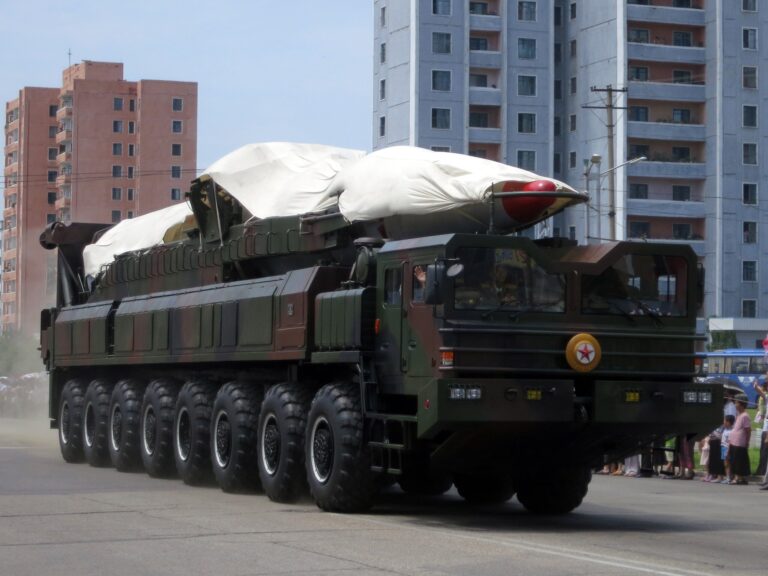 North_Koreas_ballistic_missile_-_North_Korea_Victory_Day-2013_01-scaled