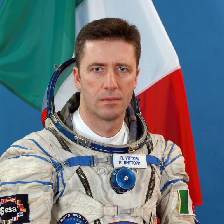 Roberto_Vittori_pillars-1