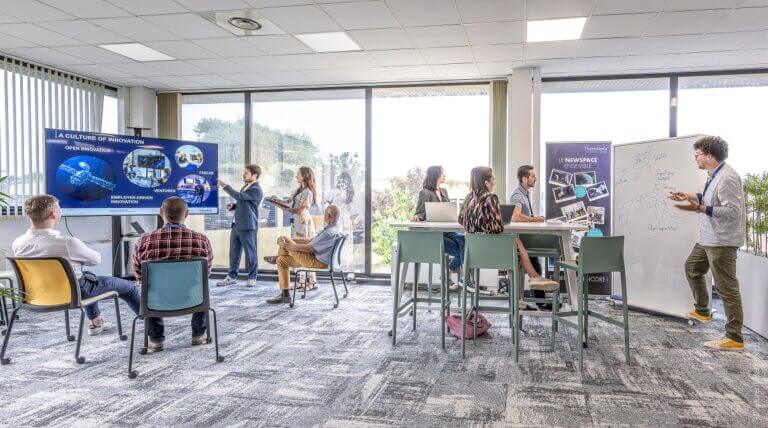 Space-Business-Catalyst-©-Thales-Alenia-Space_LaurentBarranco