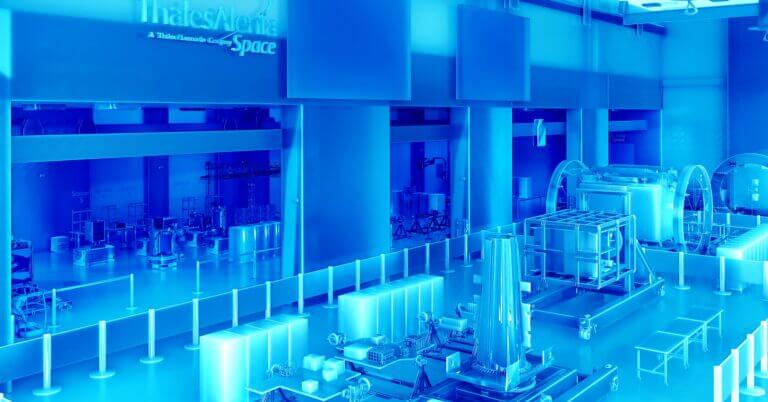 Space-Smart-Factory_render_02_internal-©Thales-Alenia-Space
