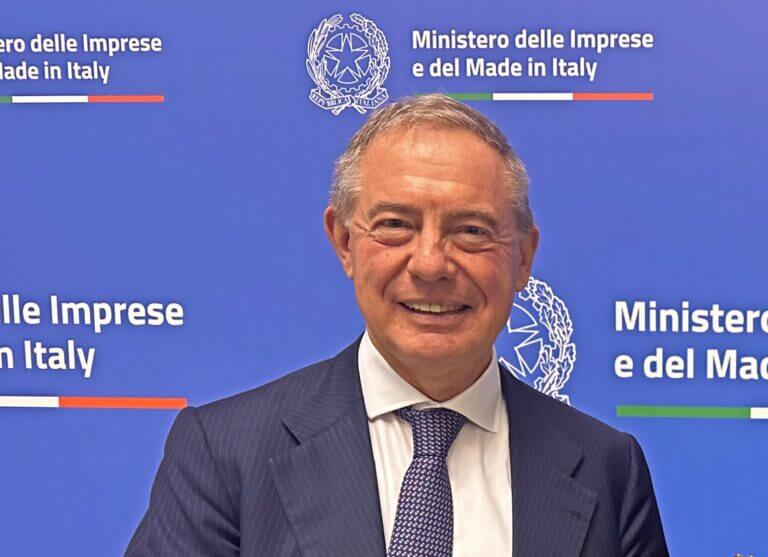 urso-Adolfo-ministro