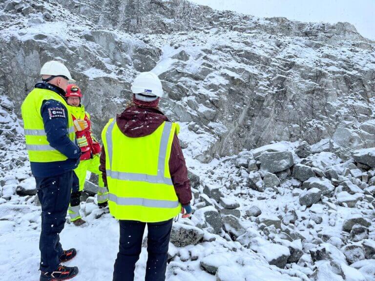 Tour_of_the_Lumina_mine_site_article