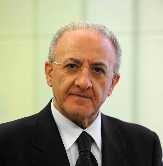 Vincenzo_De_Luca_2015