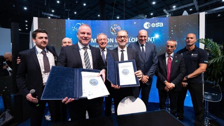 ESA_and_D-Orbit_sign_RISE_mission_contract_at_IAC_2024_article