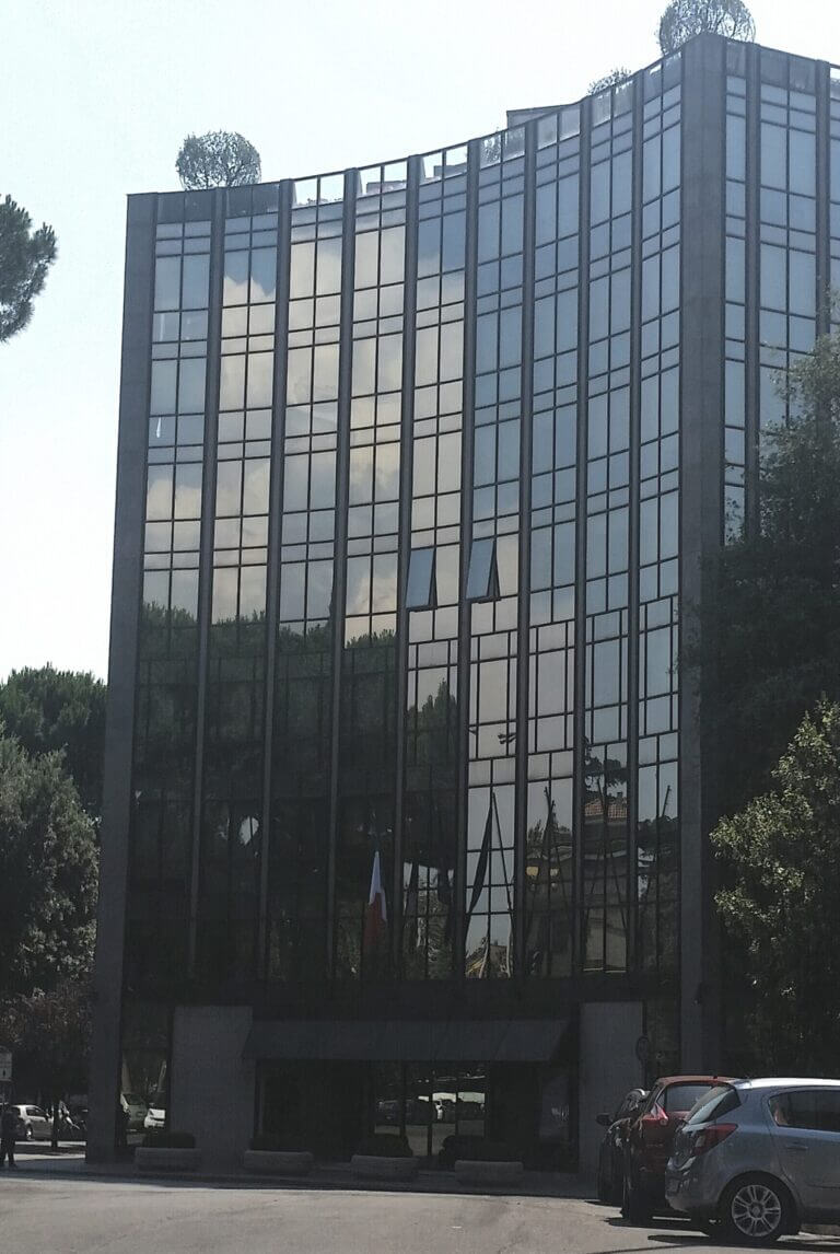 Finmeccanica_sede_centrale-scaled