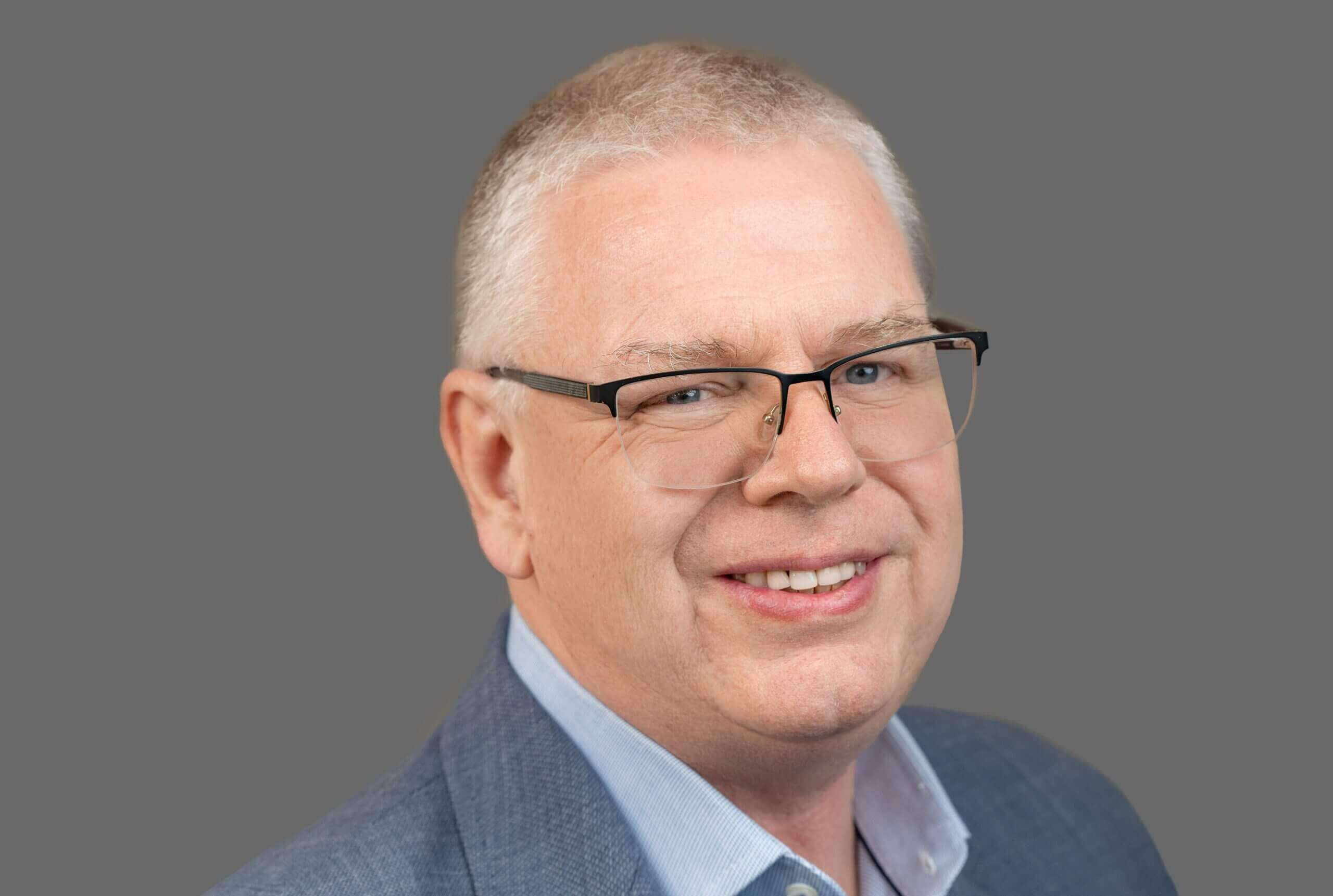 EACOWT_IanCanning_Headshot