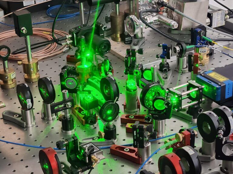 Quantum, l’Italia accelera: la nuova piattaforma del Cnr apre la sfida dei qubit scalabili