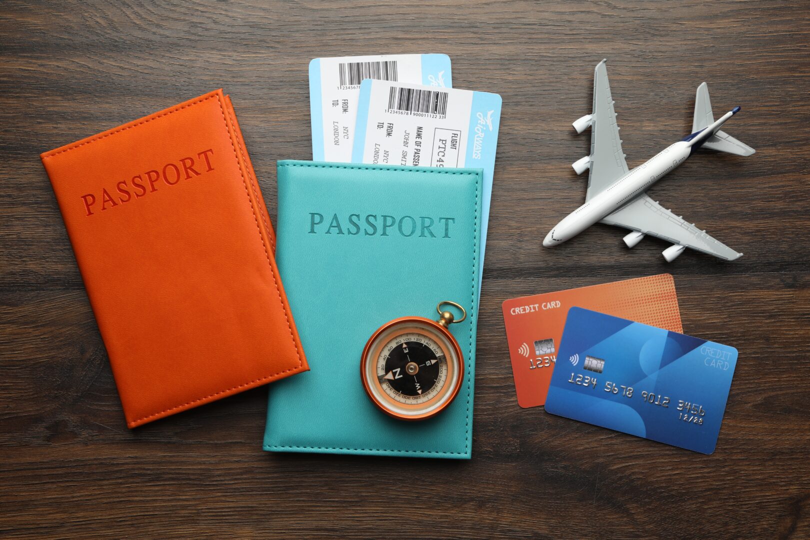 Assicurazione di viaggio gratis con carta di credito TF Mastercard Gold fino a 5 persone: come funziona l’offerta e quanto si risparmia