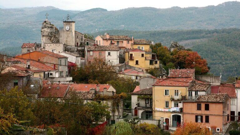 Ultrabroadband, coperto il 92% dei Borghi più belli d’Italia