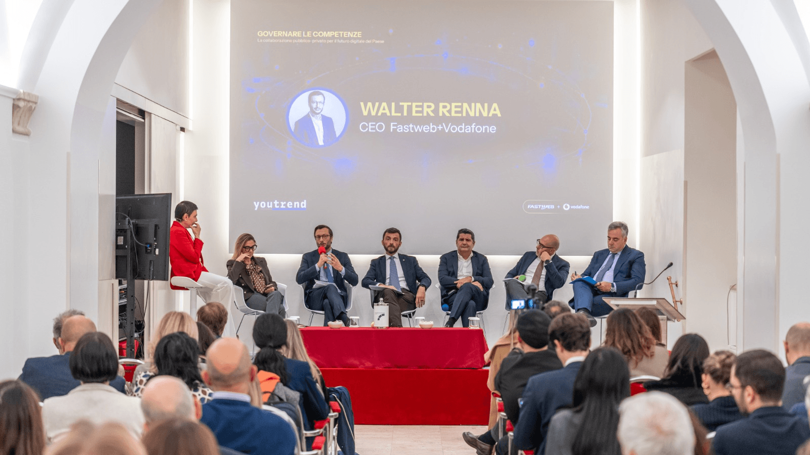Un momento dell’incontro di presentazione del report sulle competenze digitali commissionato da Fastweb Digital Academy e realizzato da Youtrend